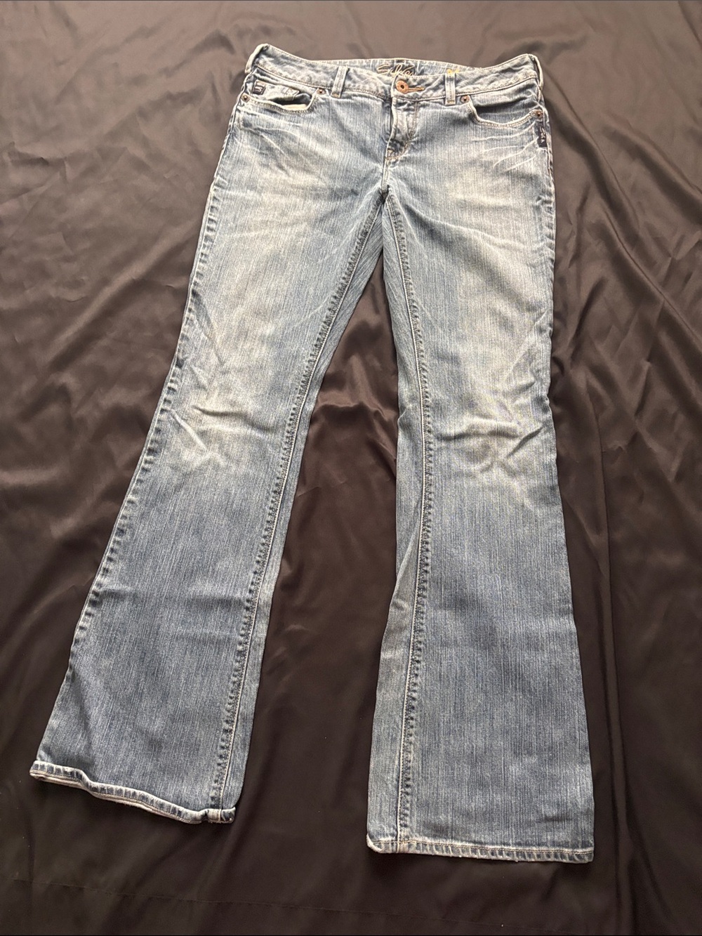 Silver Jeans Light Wash Flare Jeans MITSU